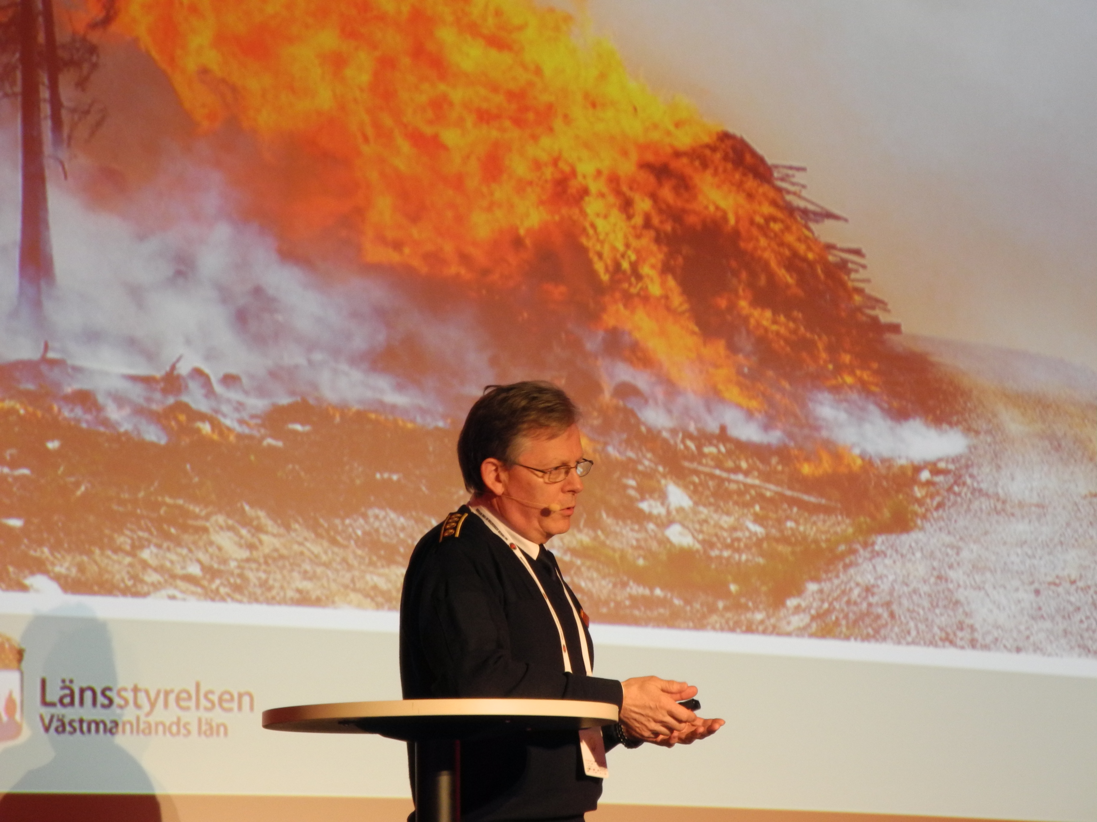  Lars-Göran Uddholm kertoi Ruotsin tuhoisesta maastopalosta.