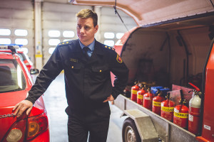 Palotarkastaja Eerik Virtanen kertoo, että viranomaiset ovat tällä hetkellä tietämättömiä ilmoitusvelvollisuudestaan pelastusviranomaisille.