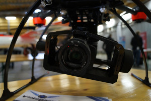 Tekniikan kehittyessä miehittämättömät kuvauskopterit pörräävät myös pelastustehtävissä. 