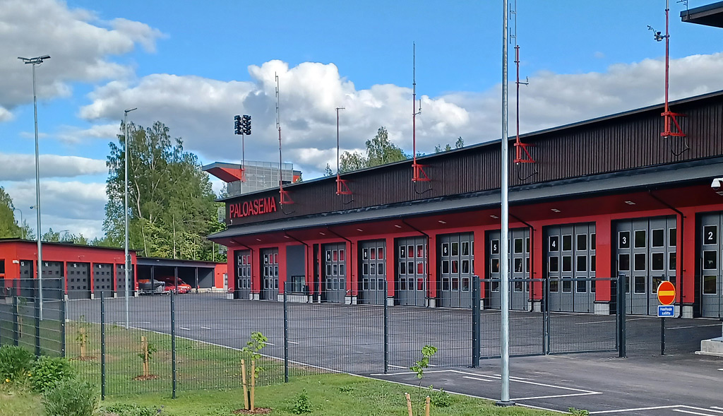Lauritsalan paloasema otettiin käyttöön uudenvuodenaattona. Rakennuksen omistaa kiinteistösijoitusyhtiö Hemsö, jonka kanssa Etelä-Karjalan hyvinvointialueella on pitkä vuokrasopimus.