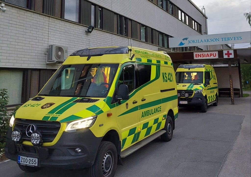 Hallituksen kehysriihi päätti lakkauttaa Jämsän Jokilaakson sairaalan yöpäivystyksen neljän muun yöpäivystyksen kanssa vuoden 2025 loppuun mennessä.