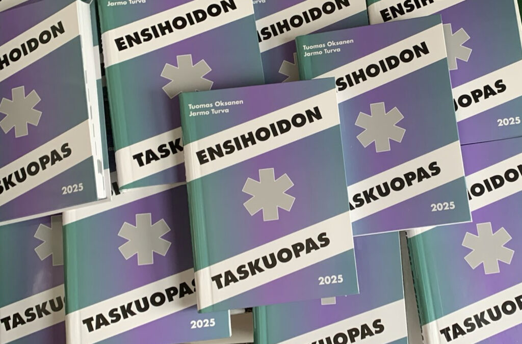 Ensihoidon taskuoppaasta tehtiin kerralla niin hyvä, että konsepti toimii edelleen - 32 vuoden jälkeenkin.