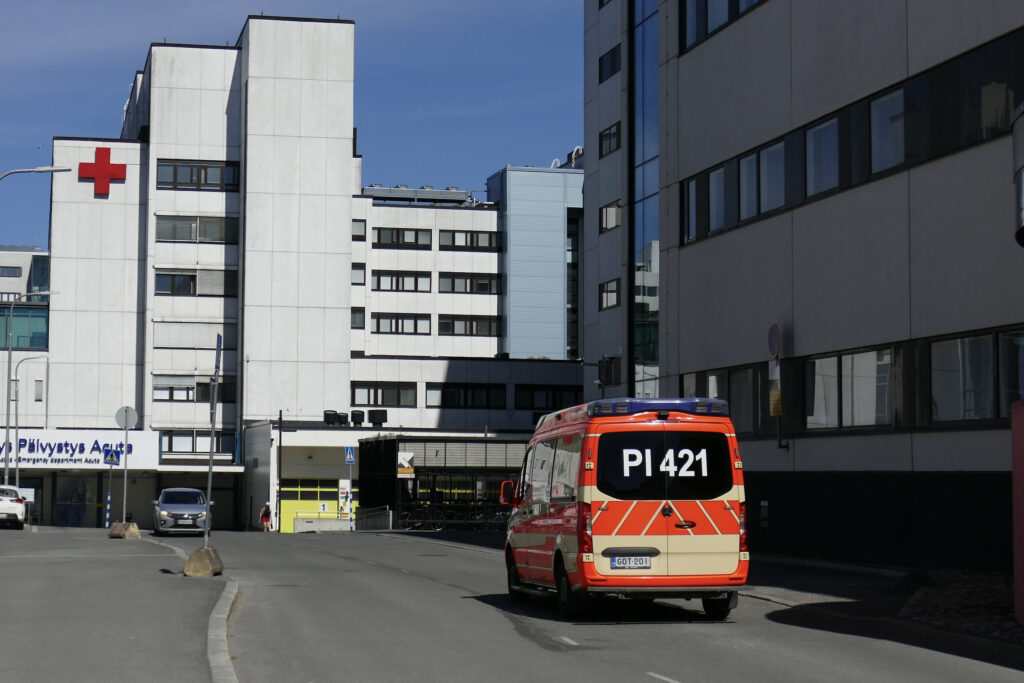 Avi huomautti Pirkanmaata palvelutasosta. Eri tehtäviin tarvitaan riittävät resurssit.