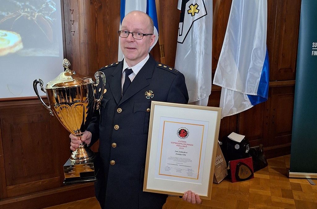 Suomen Palopäällystöliitto valitsi Kittilän VPK:n päällikkö Jani Jauhojärven Vuoden Sopimuspalokunnan päälliköksi 2025.