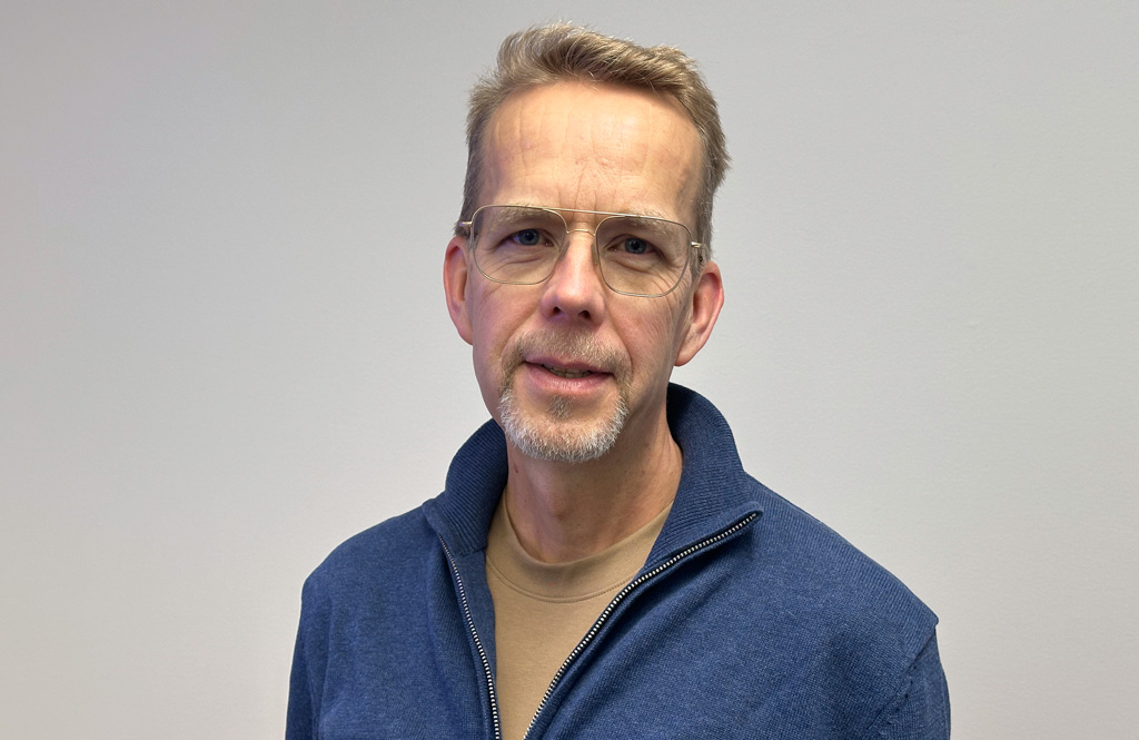 Vedeneristysurakoitsija Mikko Törvin mukaan jonkinlainen kuilu standardin ja käytännön välillä kapenee vain kouluttamalla ja tietoa lisäämällä.