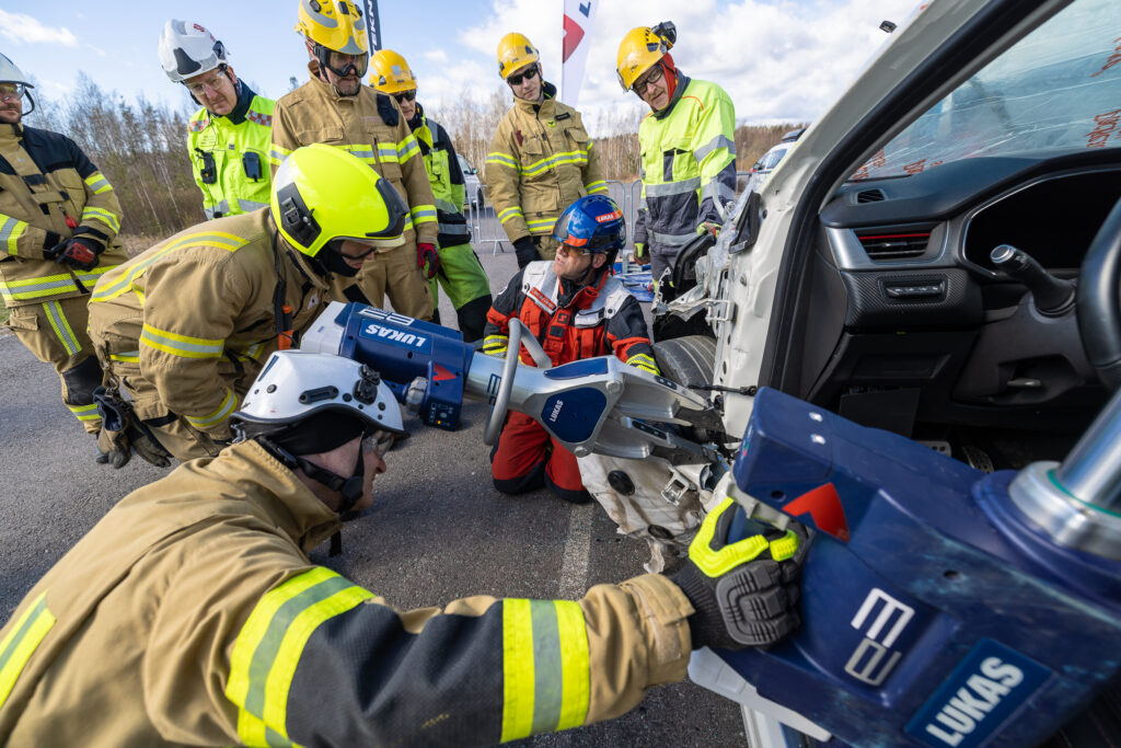 Teknosafen On-Scene-tieliikennepelastamisharjoitus sai hyvän palautteen.